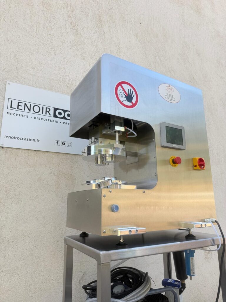 Fonceuse à tartes SPSI FT-250 sur châssis inox mobile pour laboratoire de pâtisserie et traiteur