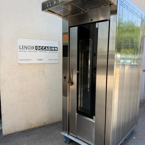 Four rotatif électrique Tagliavini Rotovent RVT46-E d'occasion avec façade en acier inoxydable pour boulangerie et pâtisserie.